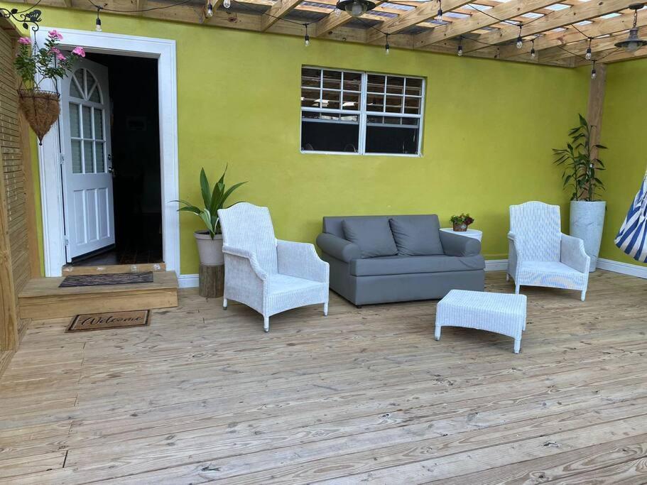 Arcadia Studio Apartment Augier Ngoại thất bức ảnh