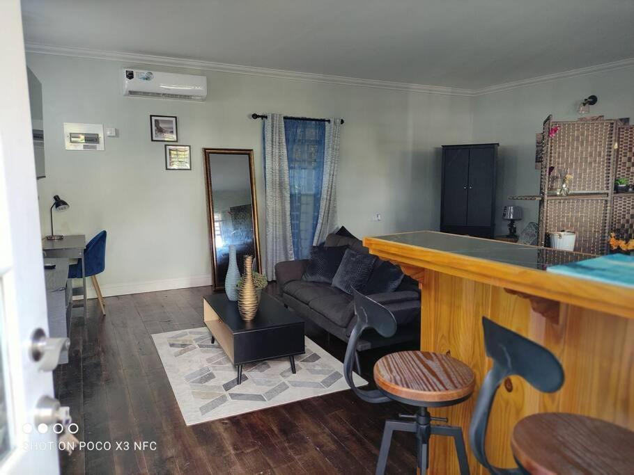 Arcadia Studio Apartment Augier Ngoại thất bức ảnh