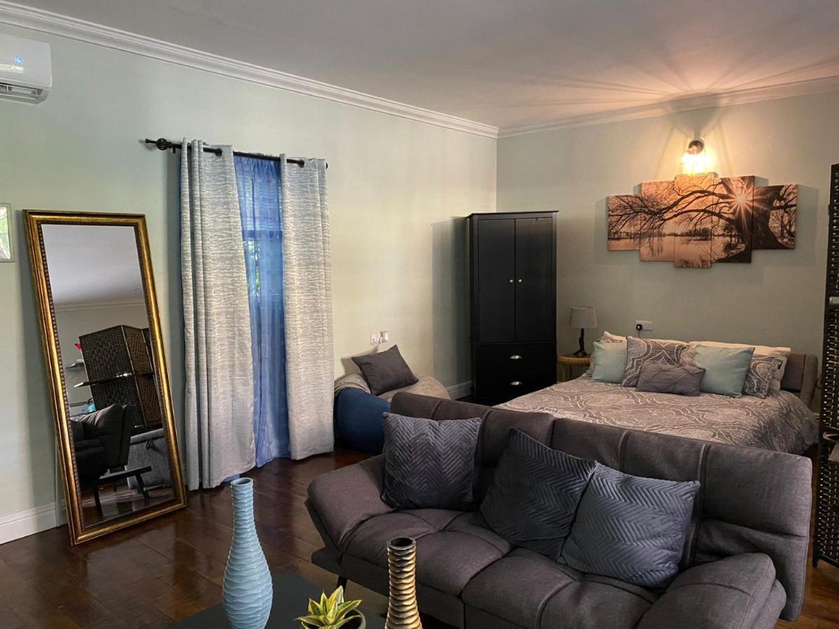 Arcadia Studio Apartment Augier Ngoại thất bức ảnh